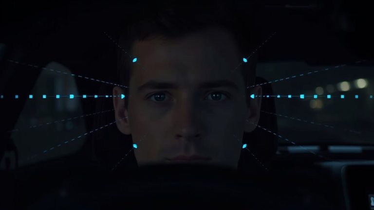 eye tracking prevents inattention accidents
