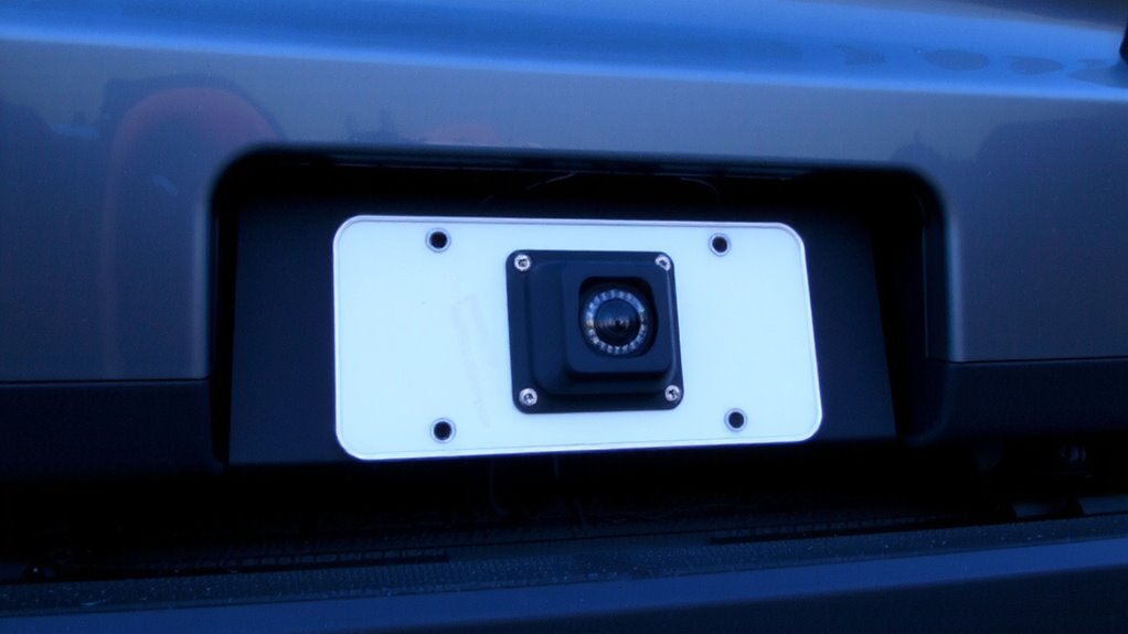 secure aligned insulated powered mount